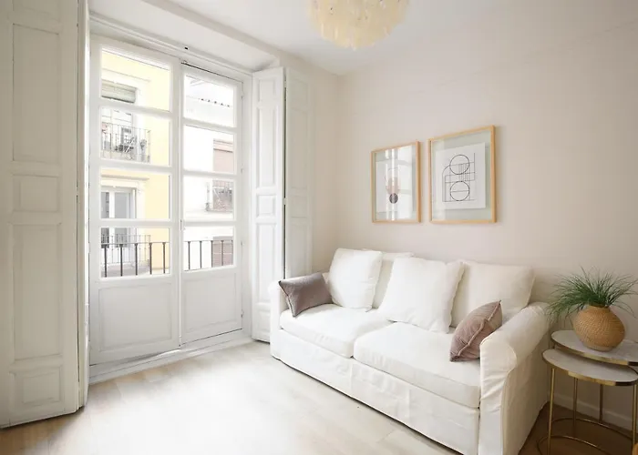 Staylish Studio Apartment In Malasana